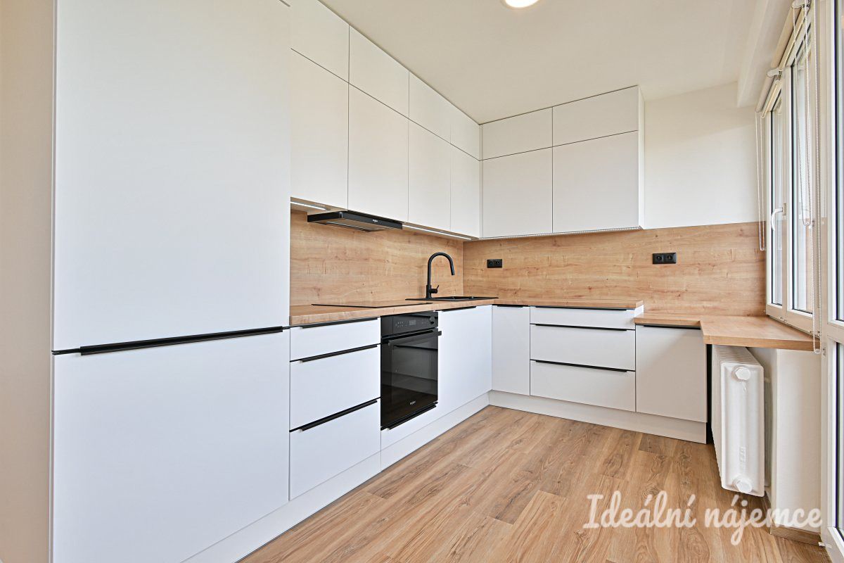 Pronájem bytu 3+kk 73 m²